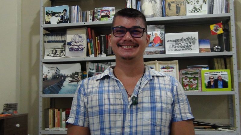 Luciandro Tássio de Souza - Professor de Língua Portuguesa